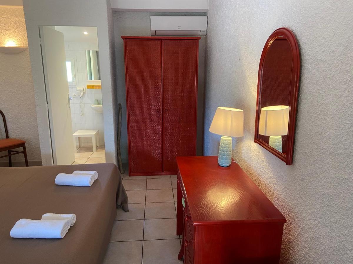 Les Lodges De La Plage U Dragulinu Сари-Соленцара Экстерьер фото