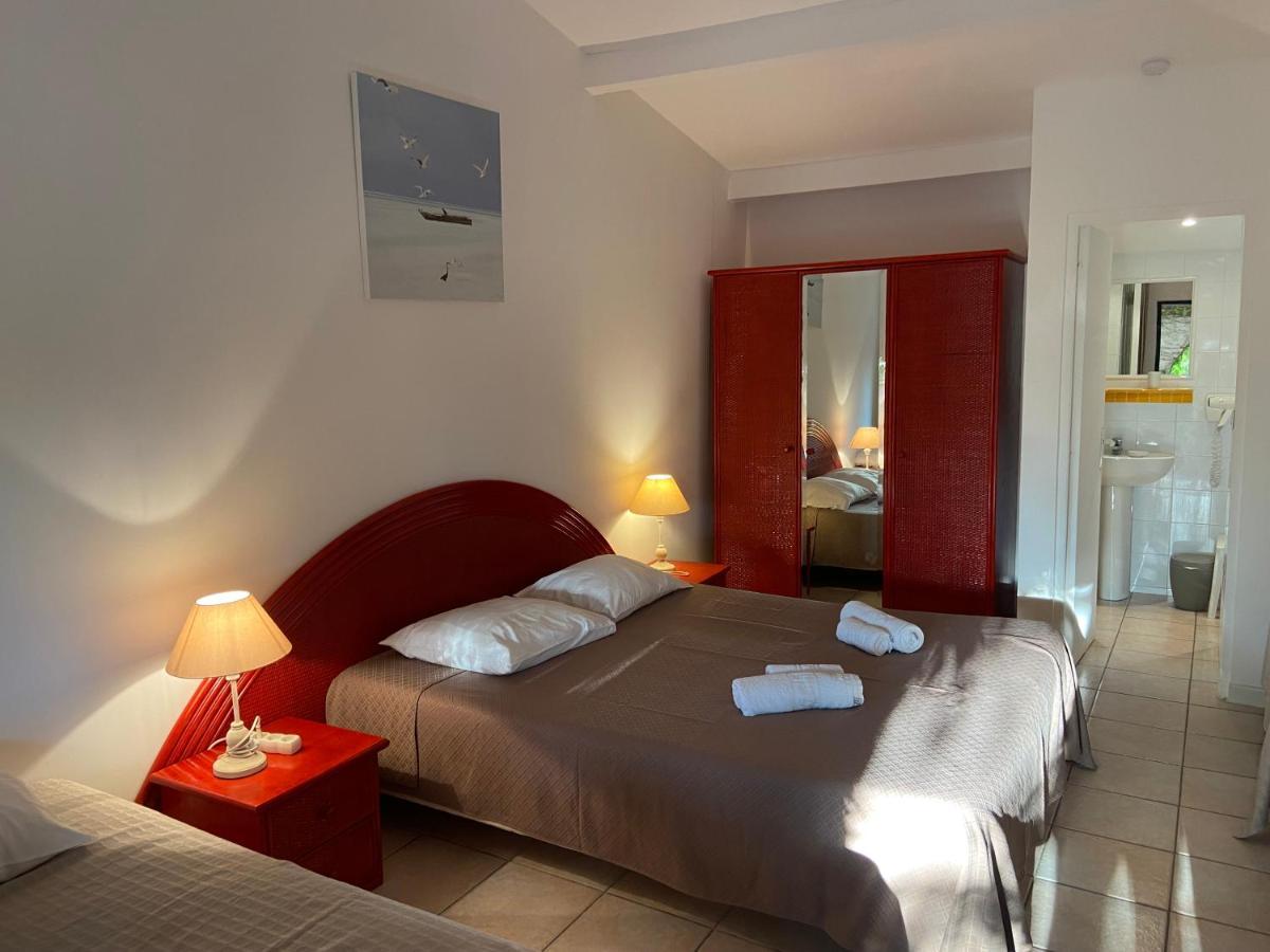 Les Lodges De La Plage U Dragulinu Сари-Соленцара Экстерьер фото